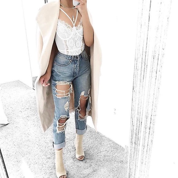 Be Mine Lace BodySuit - Picture 2 of 5